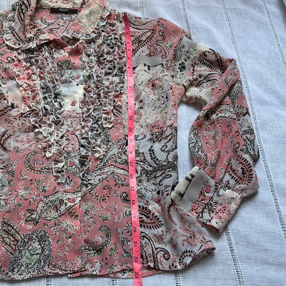 Belissimo Pastel Ruffled Button Down Blouse - Picture 11 of 12